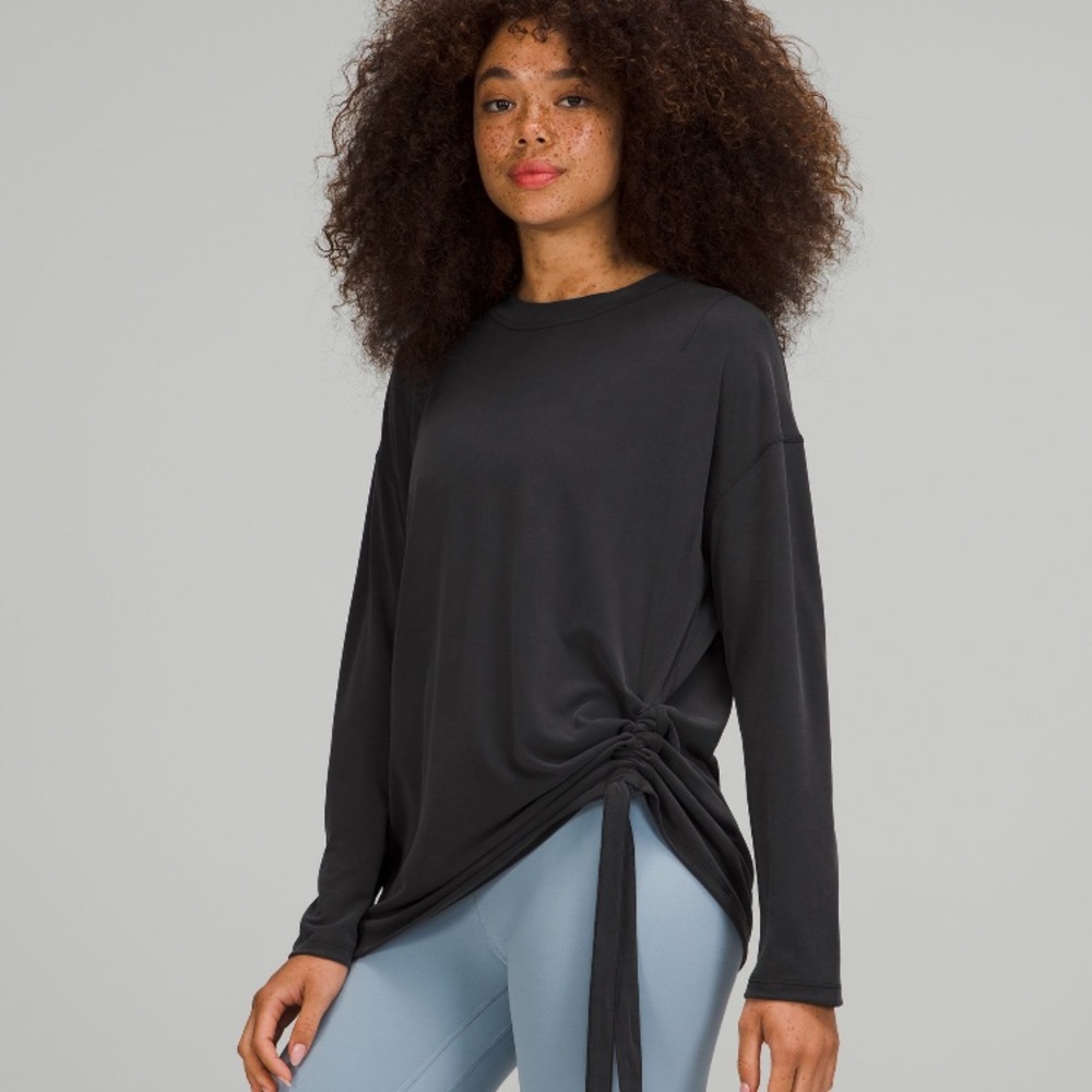 COPY - LULULEMON SIDE CINCH LONG SLEEVE